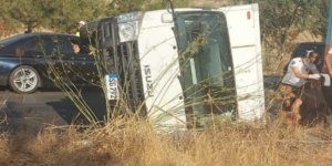 Orta refüje çarptı, 1 yaralı