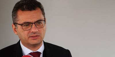 "Cepheleşme topluma büyük zarar verir"