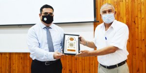 DAÜ'den Prof. Dr. Mustafa Halilsoy'a veda töreni