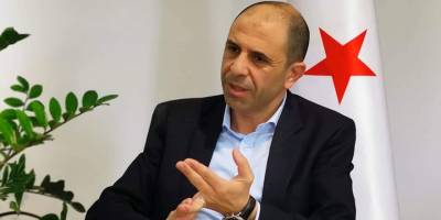 Özersay "milletvekilliğinden çekilme" talebini Meclis’e sundu