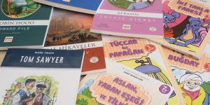 Şehit İlker Karter İlkokulu’na 128 kitap bağışladı