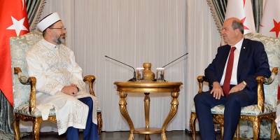 Charlie Hebdo’ya KKTC’den kınama