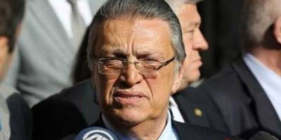 Mesut Yılmaz yaşamını yitirdi