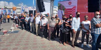 ‘Sosyal mesafesiz’ UBP Kurultayı