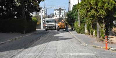 Girne’de asfaltlama çalışmaları gerçekleştirildi