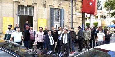 Sucuoğlu: “Partim çalkantılar içinde yok oluşa sürükleniyor”