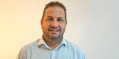 Emin Akkor istifa etti