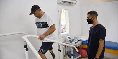 DAÜ Sağlık Bilimleri Fakültesi’nden yapay zekâlı protez uygulaması…