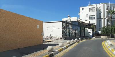 Girne’deki kaçak yapılara ara emri