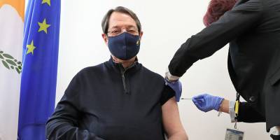 Anastasiadis aşı oldu