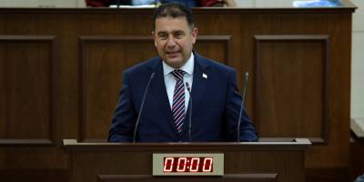 Saner: “Hükümet ortaklarının yaptığı etik değil”