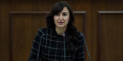 Rogers: “Öncelikli ihtiyaçlar görmezden geliniyor”