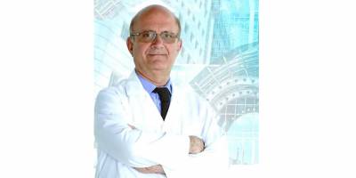 Kıbrıs’ta da görev yapan doktor Covid-19’dan hayatını kaybetti