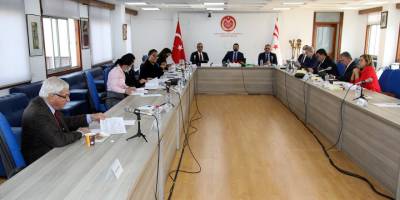 Başbakanlık, Tarım, Eğitim ve Turizm Bakanlığı bütçeleri onaylandı