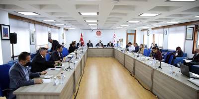 Çalışma ve Sosyal Güvenlik Bakanlığı bütçesi komiteden geçti