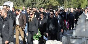 Gözyaşları sel oldu