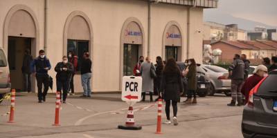 Hemşireler Sendikası: “Sağlık Bakanlığı’na güvenmiyoruz, acil durum hastanesine gitmeyi reddediyoruz”