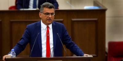 Erhürman:  “Cumhurbaşkanlığı Sarayı’nın Ekonomik Protokol’de ne işi var”