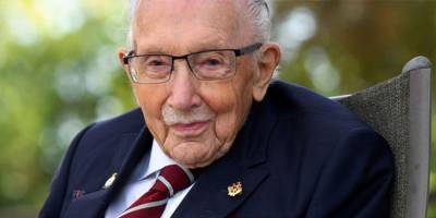 İngiltere’de Covid-19’un simge isimlerinden asırlık Tom Moore virüse yakalandı