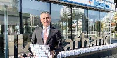 İktisatbank’tan çocuklara 250 tablet